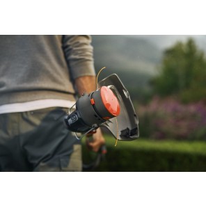 Husqvarna Aspire™ T28-P4A trimmer uten batteri og lader