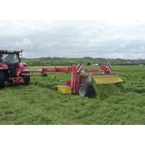 Slepeslåmaskin Novacat med stengelbehandler